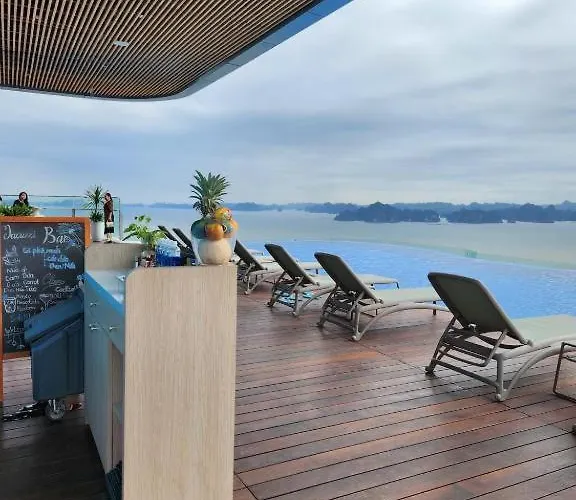 A La Carte View Trực Diện Biển Seafront 正面海景 *